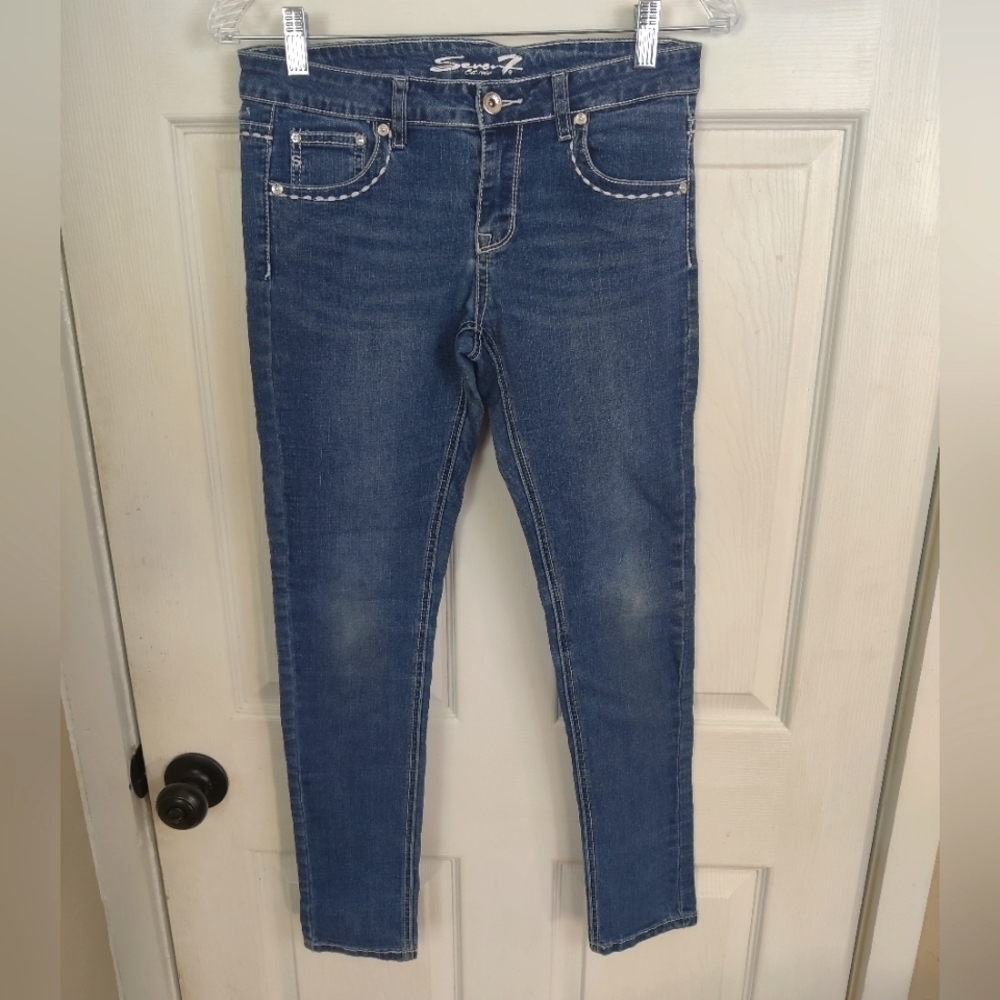 Seven7 skinny jeans - star design - size 14.